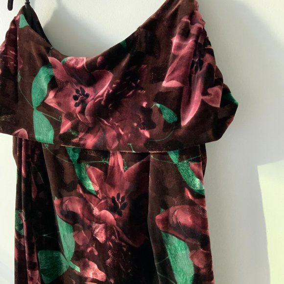 Vintage Floral Velvet Off-the-Shoulder Bell Sleeve (Approx. SM-M) - Picture 8 of 9
